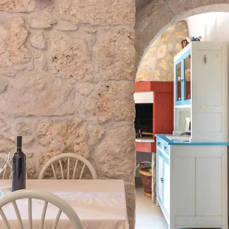 Awesome In With Kitchen Holiday home